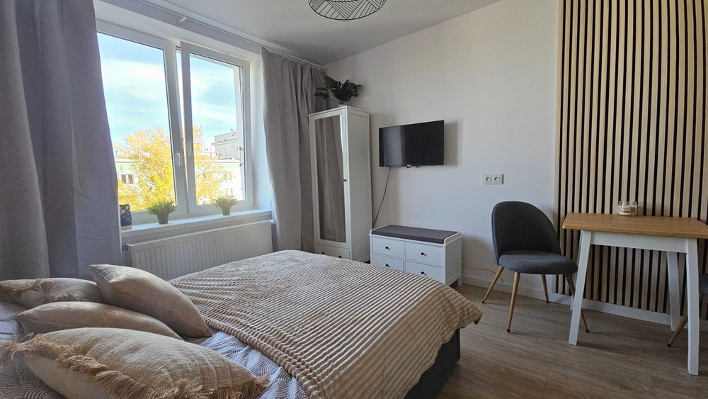 Apartament Dzielna -studio, ,20min STARE MIASTO pieszo.Po Remoncie
