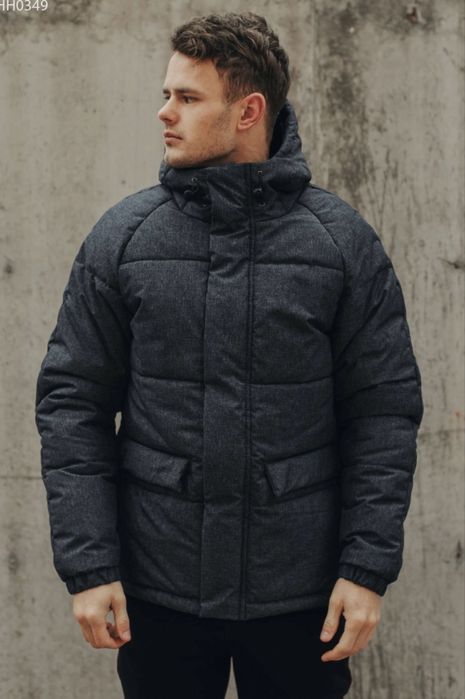 Тепла чоловіча куртка  розмір M-L