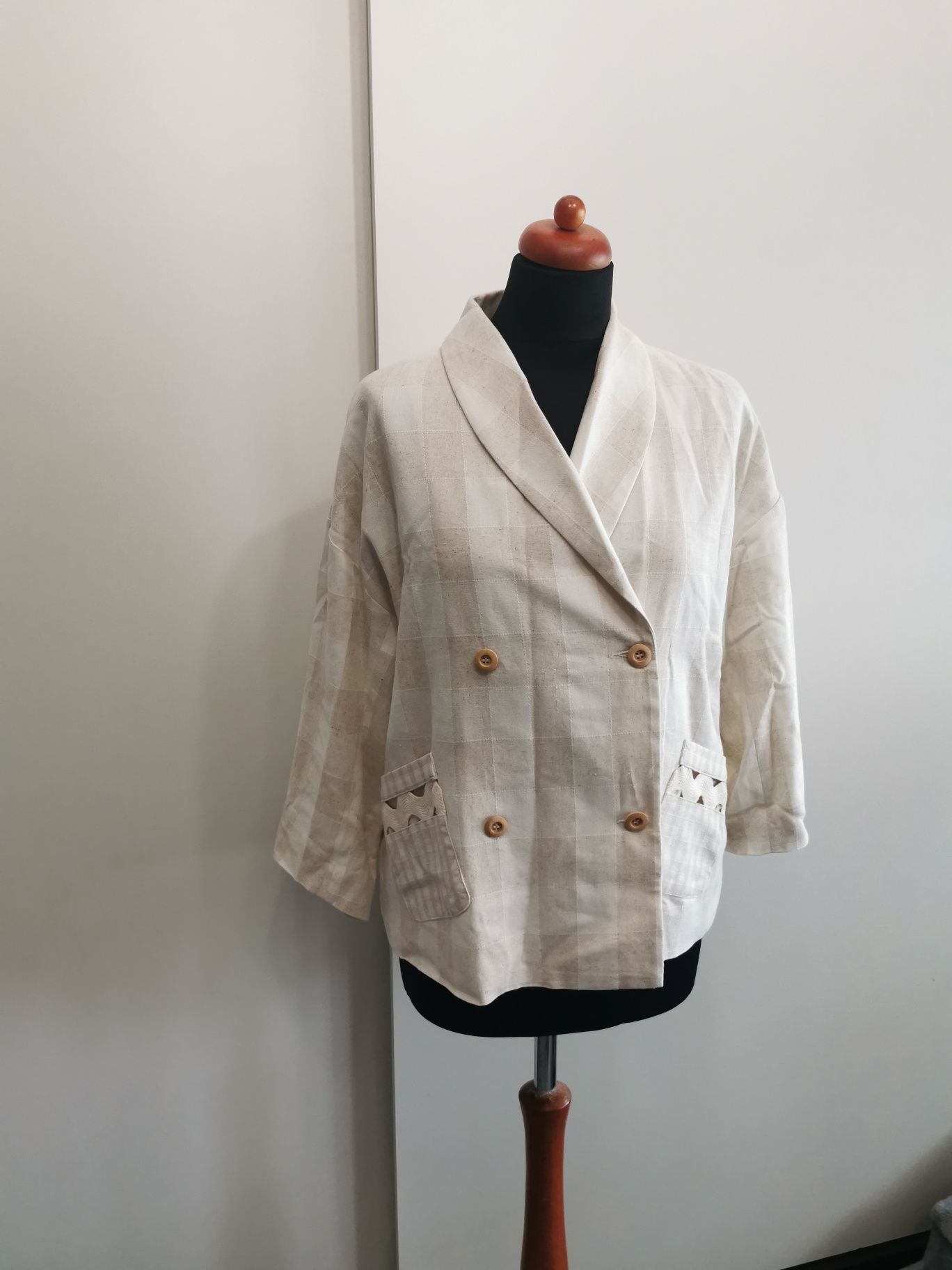 Śliczny marynarka żakiet w kratę beżowo kremową 20% len S/M oversize