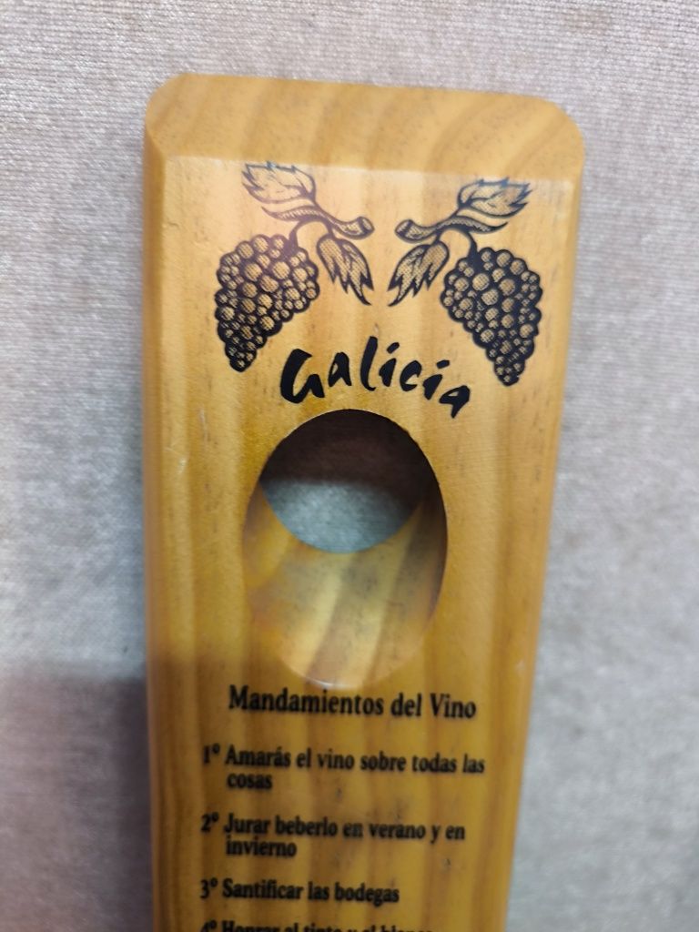 Suporte de Garrafa em Madeira - Galicia