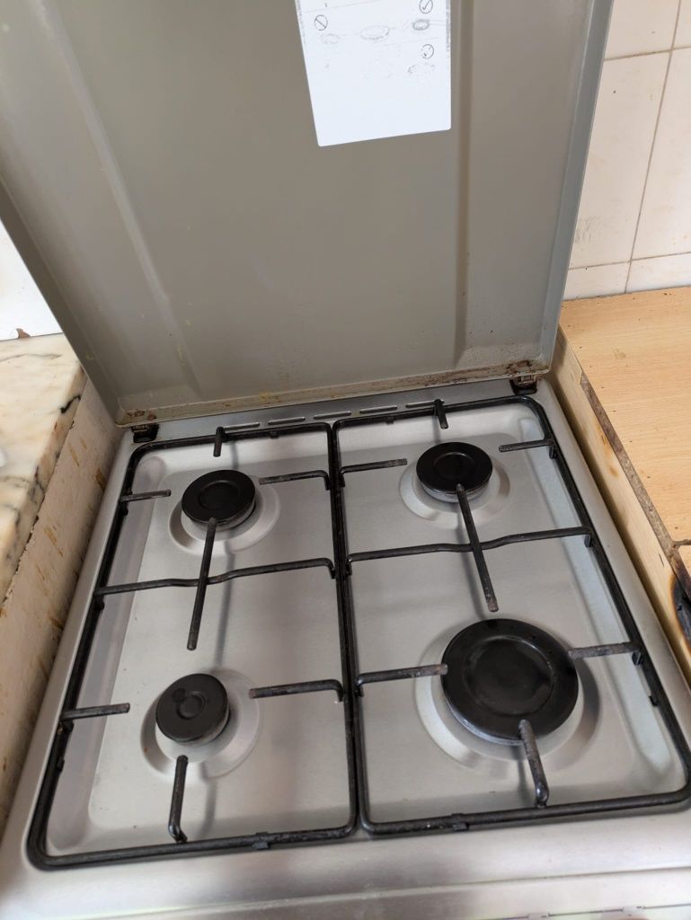Fogão com forno a gás
