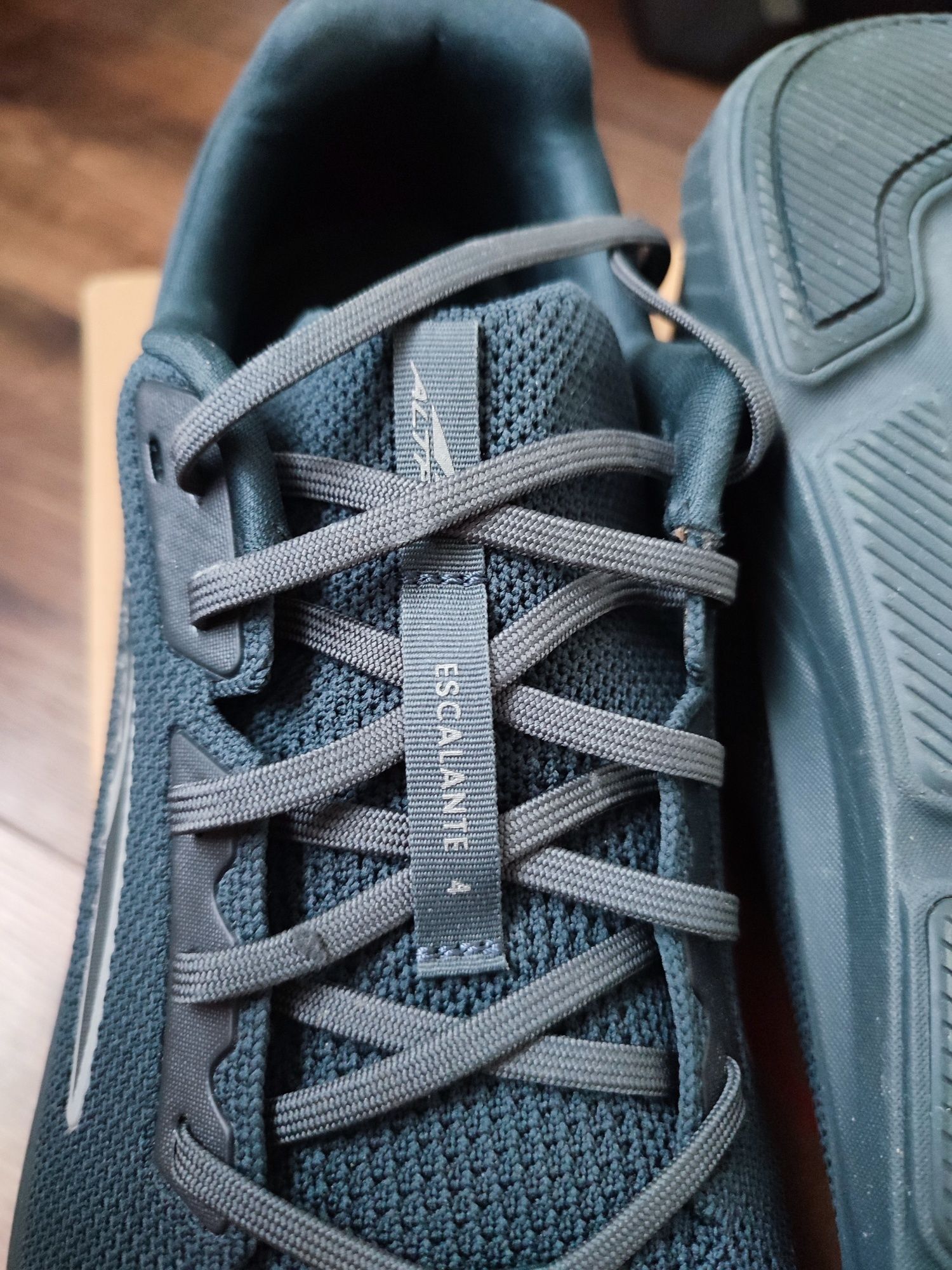 Altra Escalante 4 nowe rozmiar 46 Buty do biegania barefoot