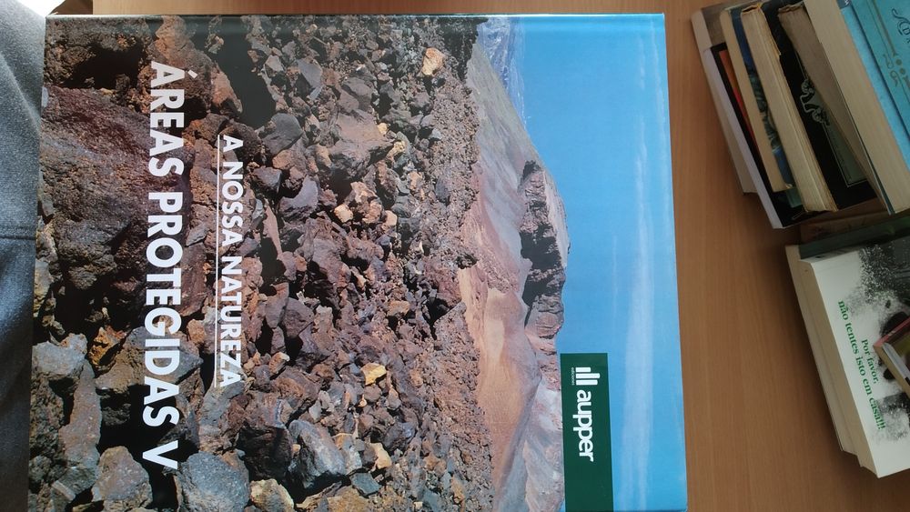 Coleção de Livros sobre Natureza