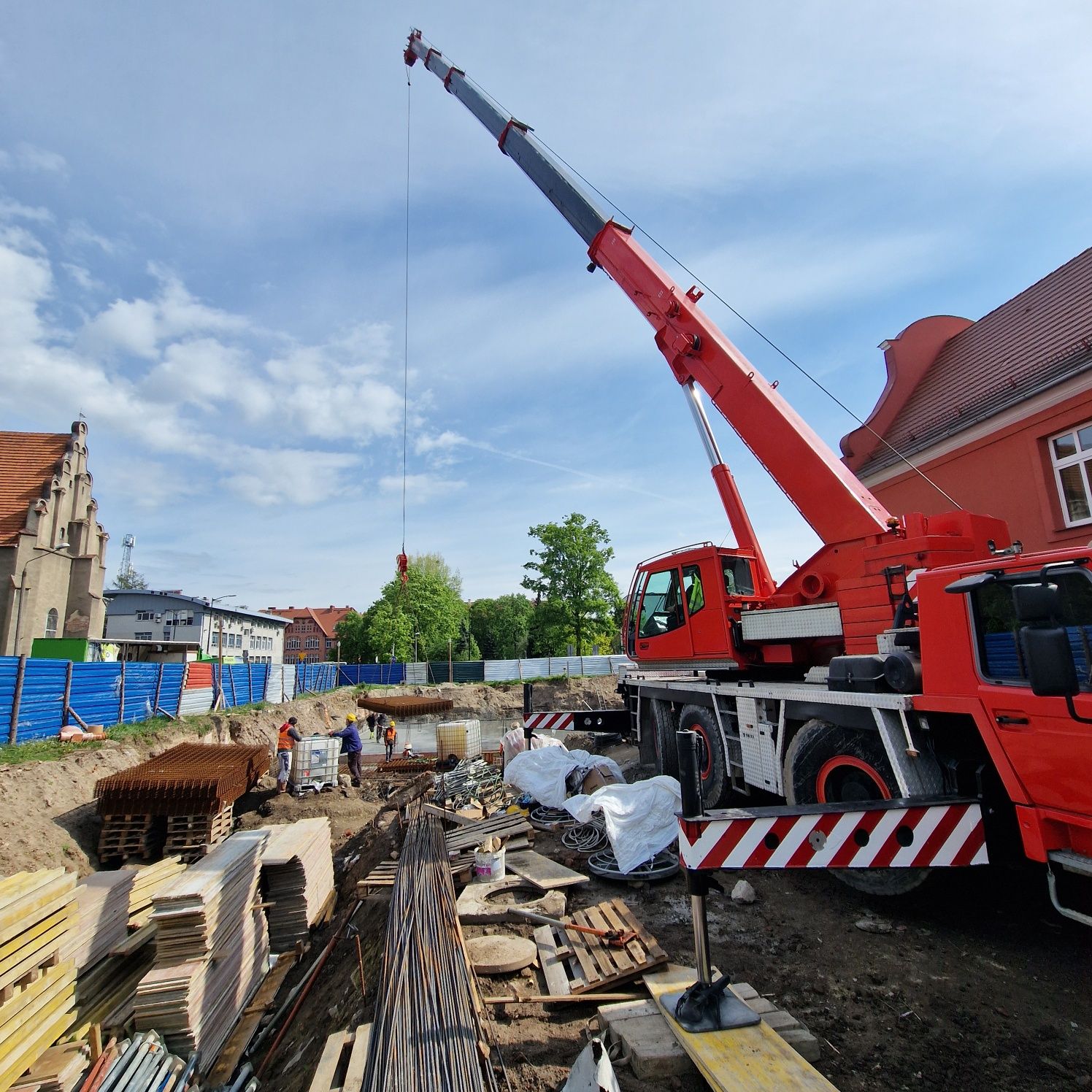 Usługi Dźwigowe, wynajem dźwigu, Nysa, Prudnik, Grodków, Głuchołazy