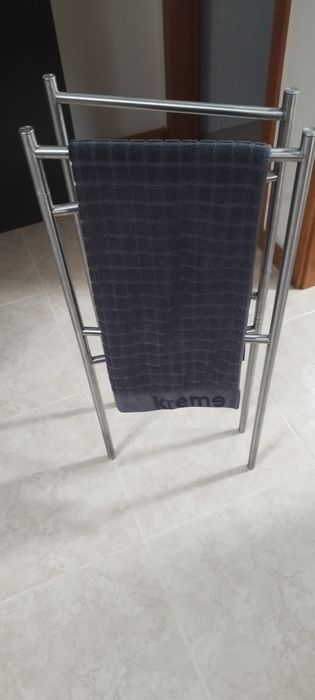 Porta toalhas em aço inoxidável