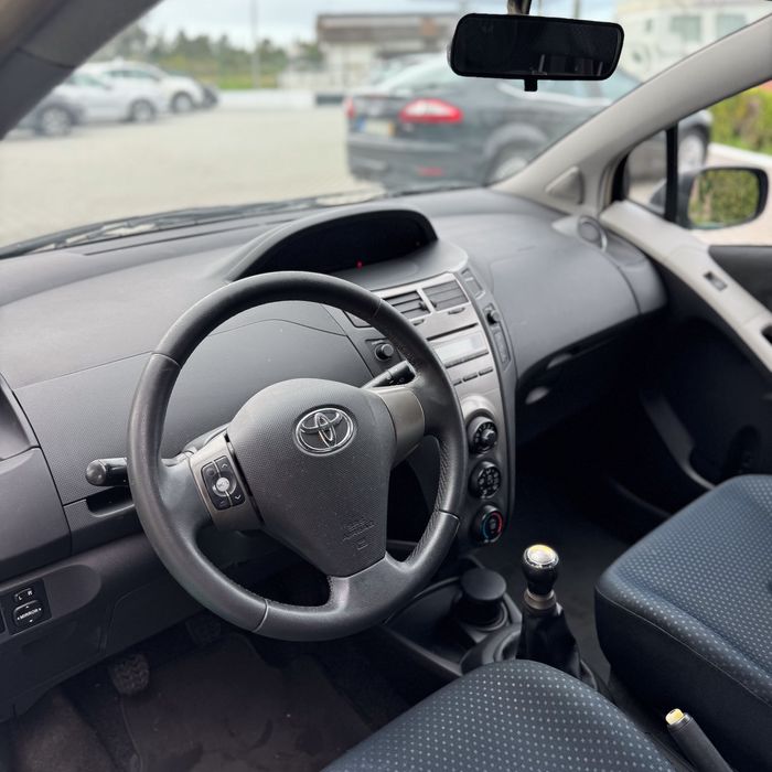 Toyota Yaris 1.0 VVT-i