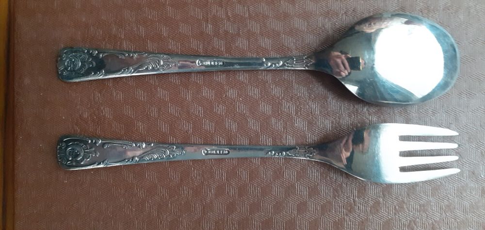Мельхиор ложки столовые и вилки