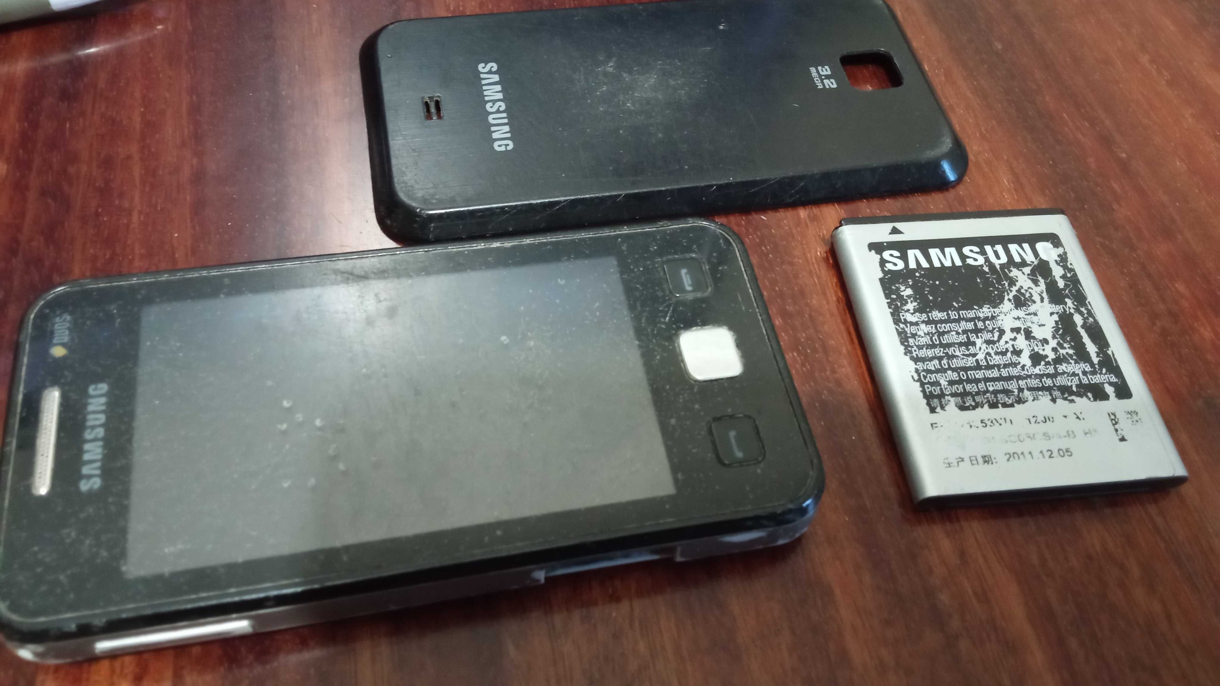 Samsung GT -С6712  DUOS  Мобильный телефон