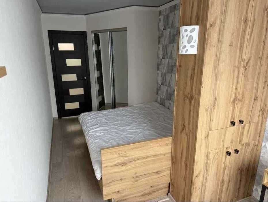 Продается 2-комнатная квартира.