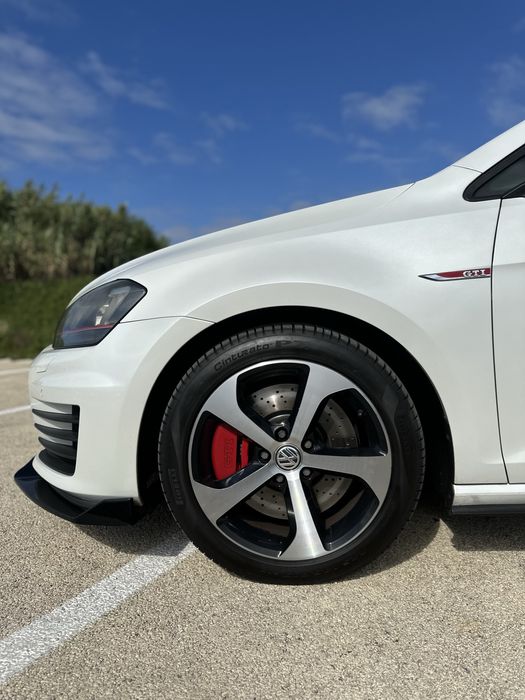 VW Golf GTI VII Performance DSG (230cv)