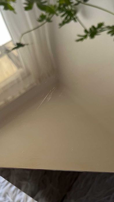 Stolik kawowy Slit Hay hexagon, złoty