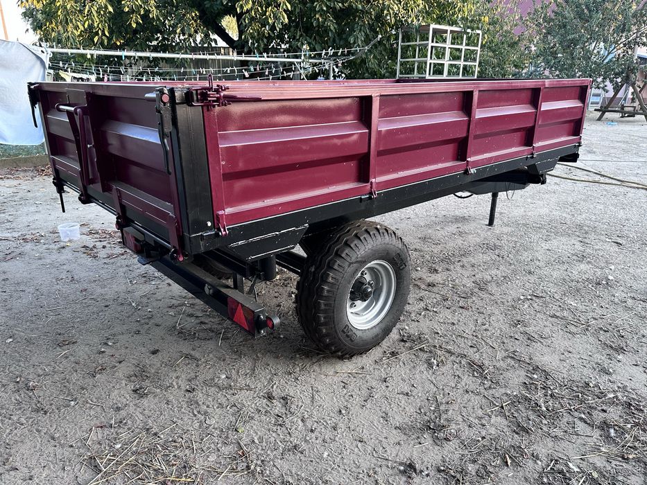 Przyczepa jednoosiowa wywrotka
