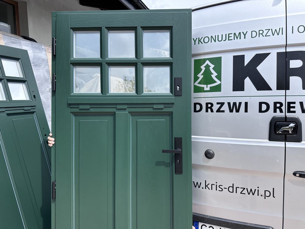 Drzwi zewnętrzne drewniane  zielone Czyste powietrze Montaż PL