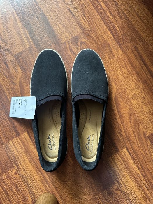 Продам женские туфли размер 39