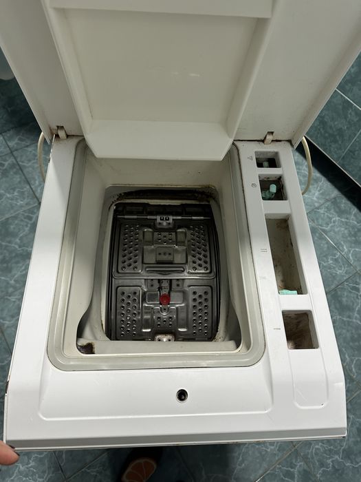 Продам машинку автомат Ardo