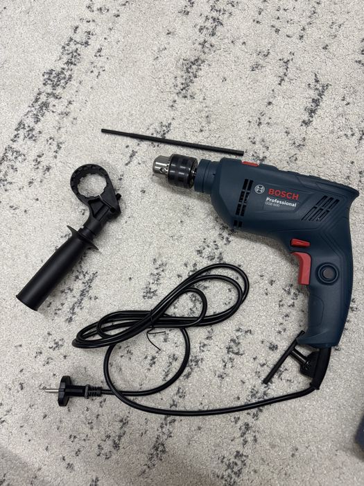 Дрель ударний Bosch Professional GSB 600