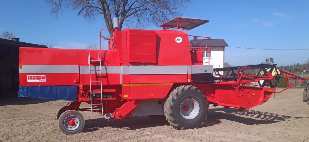 Sprzedam kombajn zbożowy Bizon ZO56