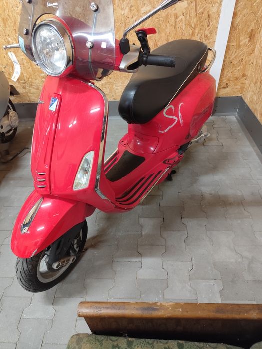 Piaggio Vespa Primavera px 50 rok 2018 uszkodzony