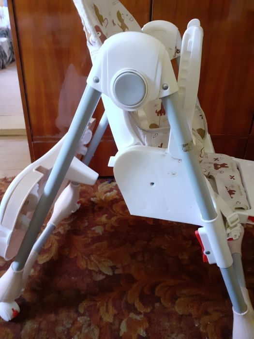 Fotelik do karmienia