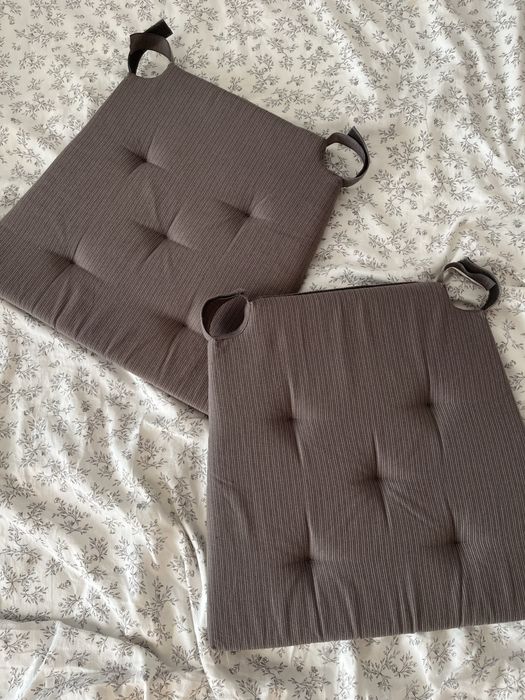 poduszki na krzesło szare na rzepy kwadratowe