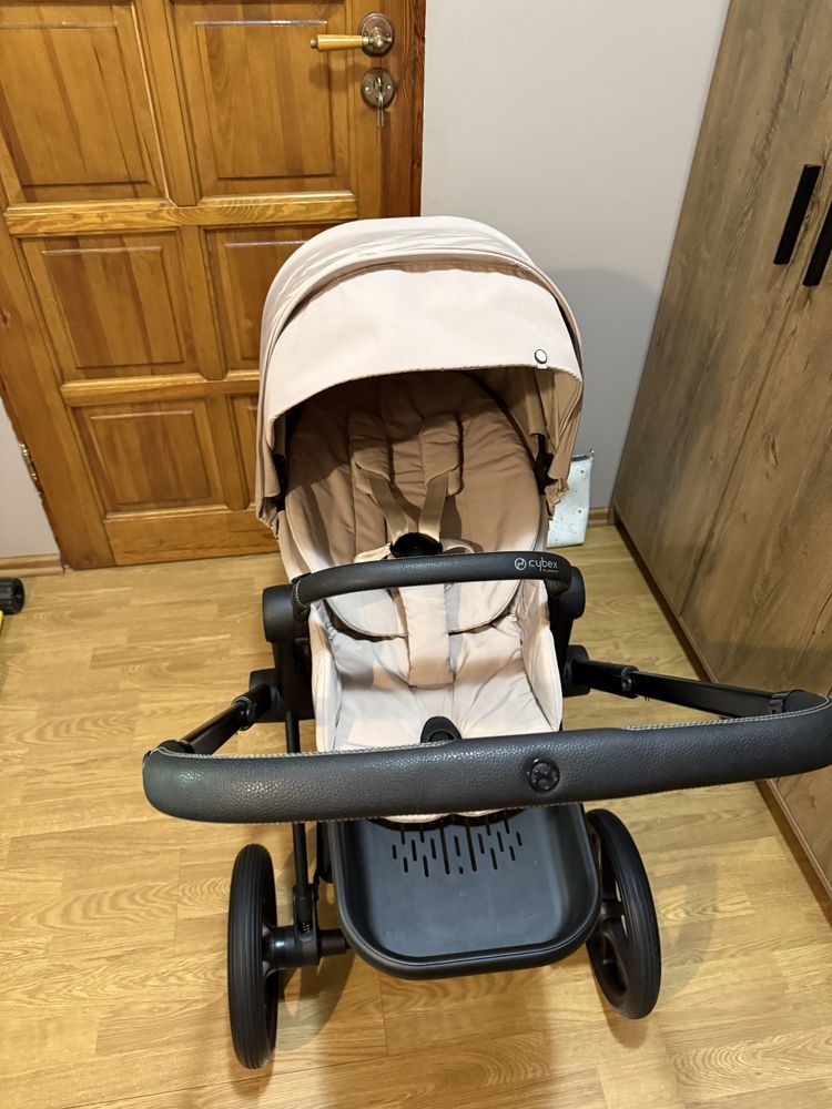 Cybex Priam 4.0 black matt i cozy beige