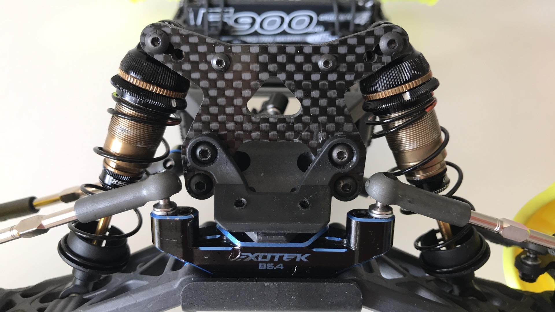 Team Associated RC10 B 6.4 Tuning-karbon.