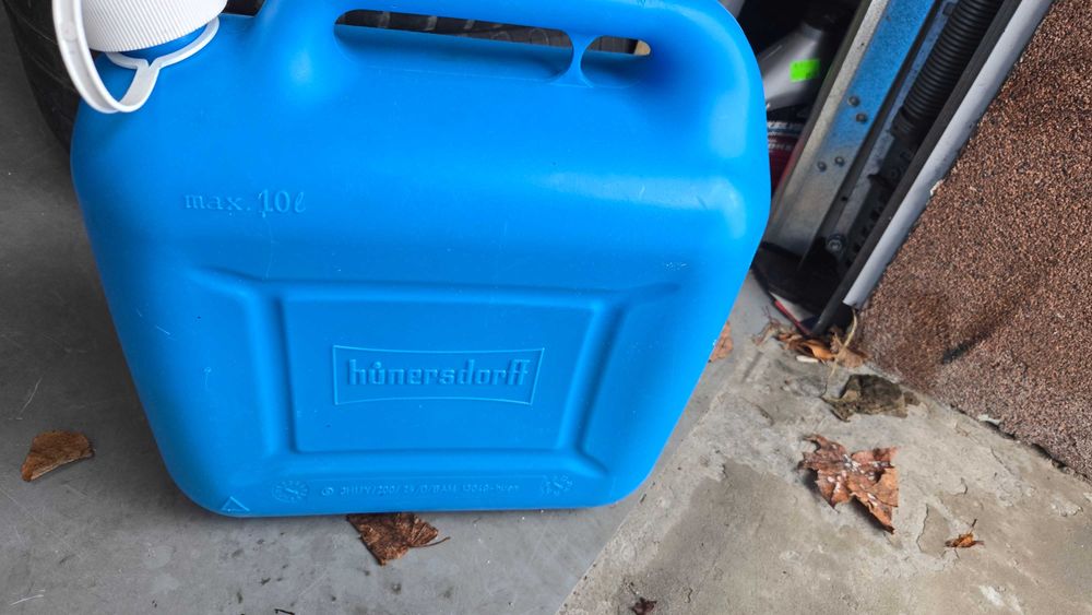 Mieszanka  rozrobiona do kosiarki, piły, silnika 2t ponad 5 litrów