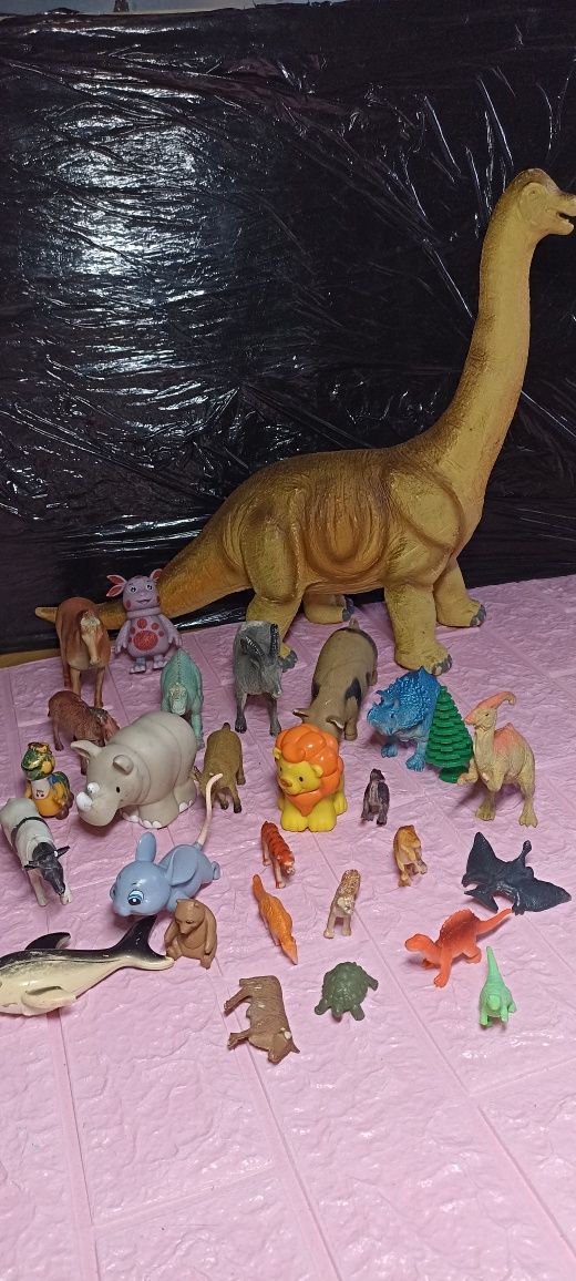 Фігури тварин, динозавр, динозаври