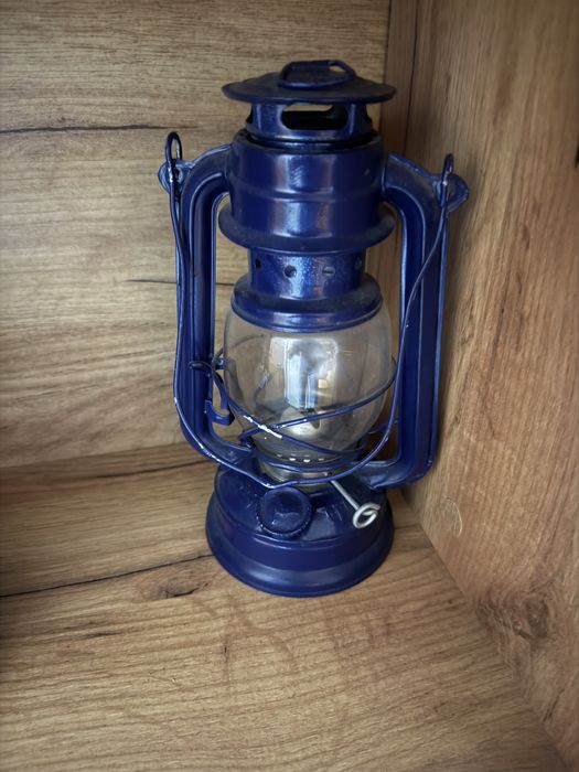 Lampa naftowa- niebieska, nowa