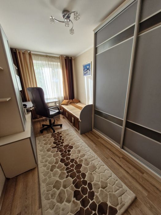 Здам 3 кім кв на Половках  12000+ ком