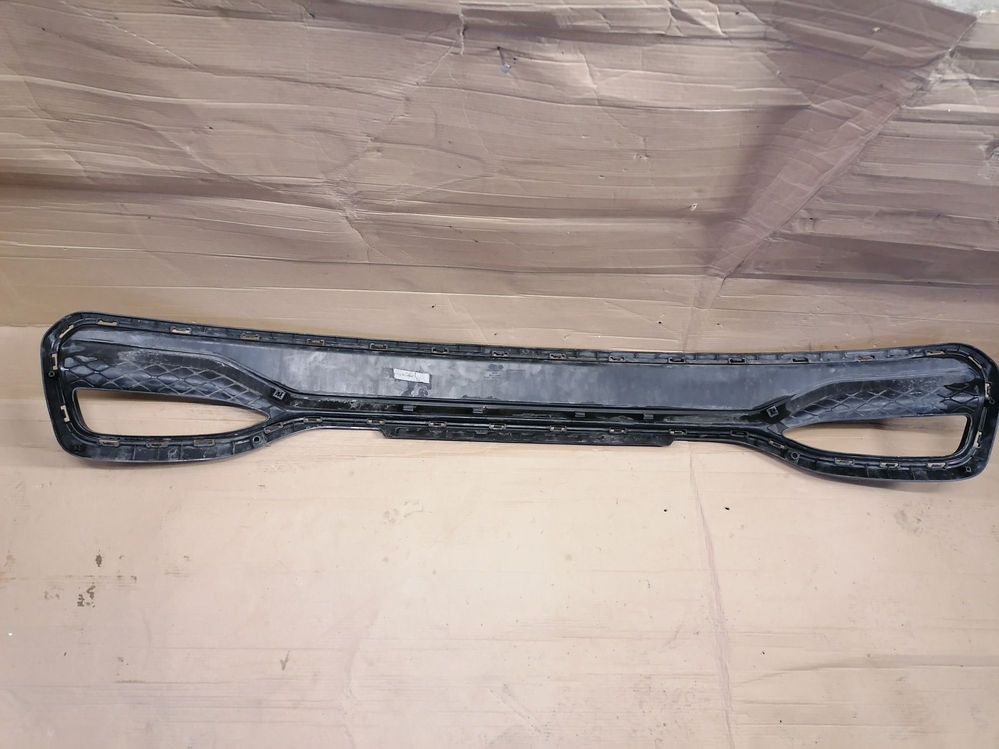 Hyundai i20 II 2 Lift Dokładka zderzaka tył tylnia listwa nakładka