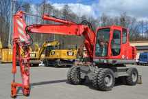 Komatsu PW148-8  Komatsu PW148-8