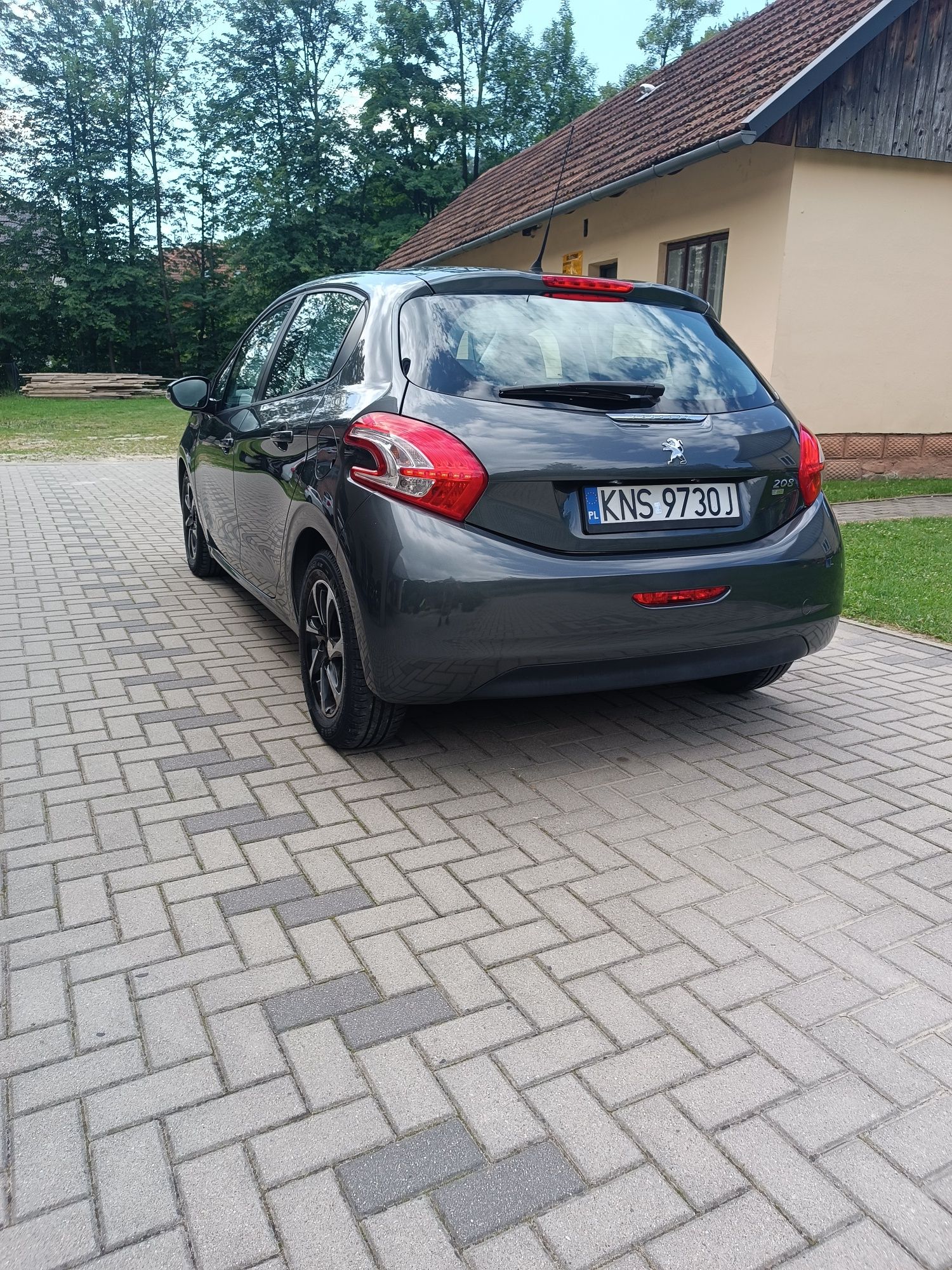 Peugeot 208 1.6 HDI 2012r. KLIMATYZACJA TABLET Światła LED alufelgi