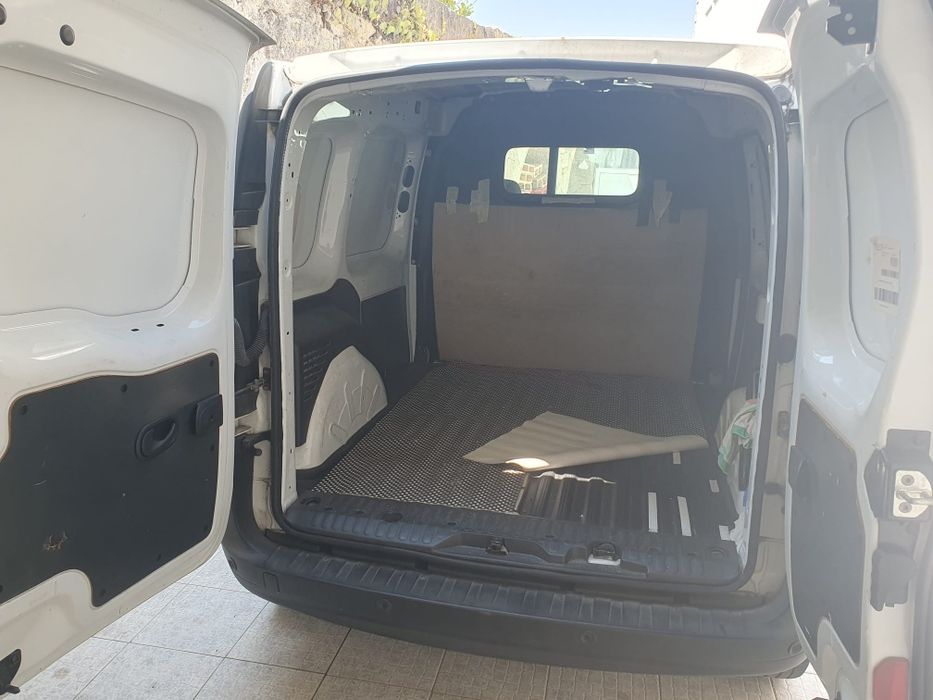Renault kangoo 3 lugares