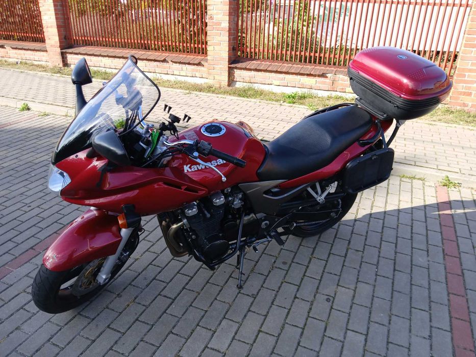 Kawasaki ZR 7 S.