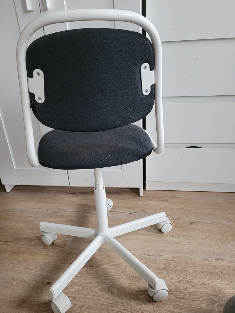 Krzeslo dzieciece ikea