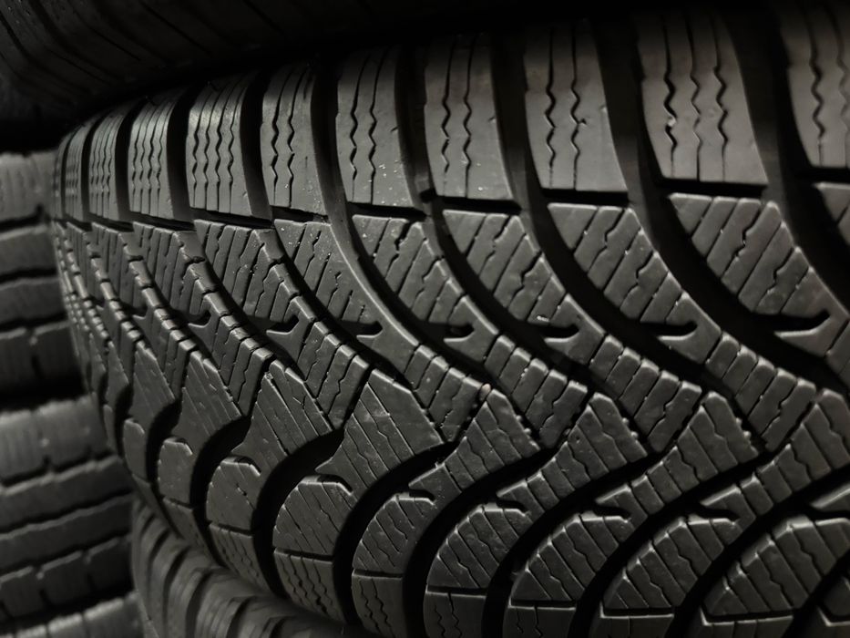 шини б,у зима 215/60 R17 Michelin Alpin A4 склад резини