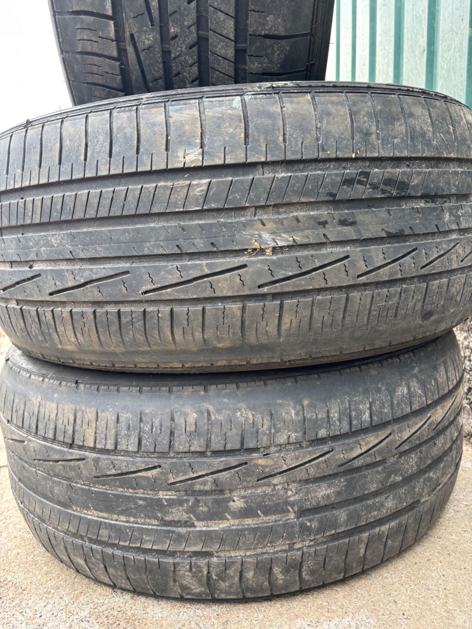 Шини Goodyear 245/45/r19 літня 2021 рік