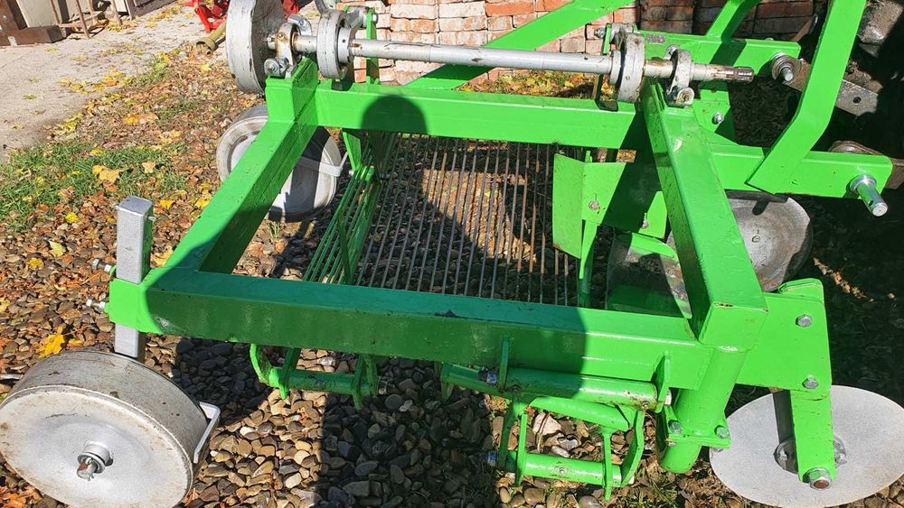 Картоплекопалка Bomet 655  польська