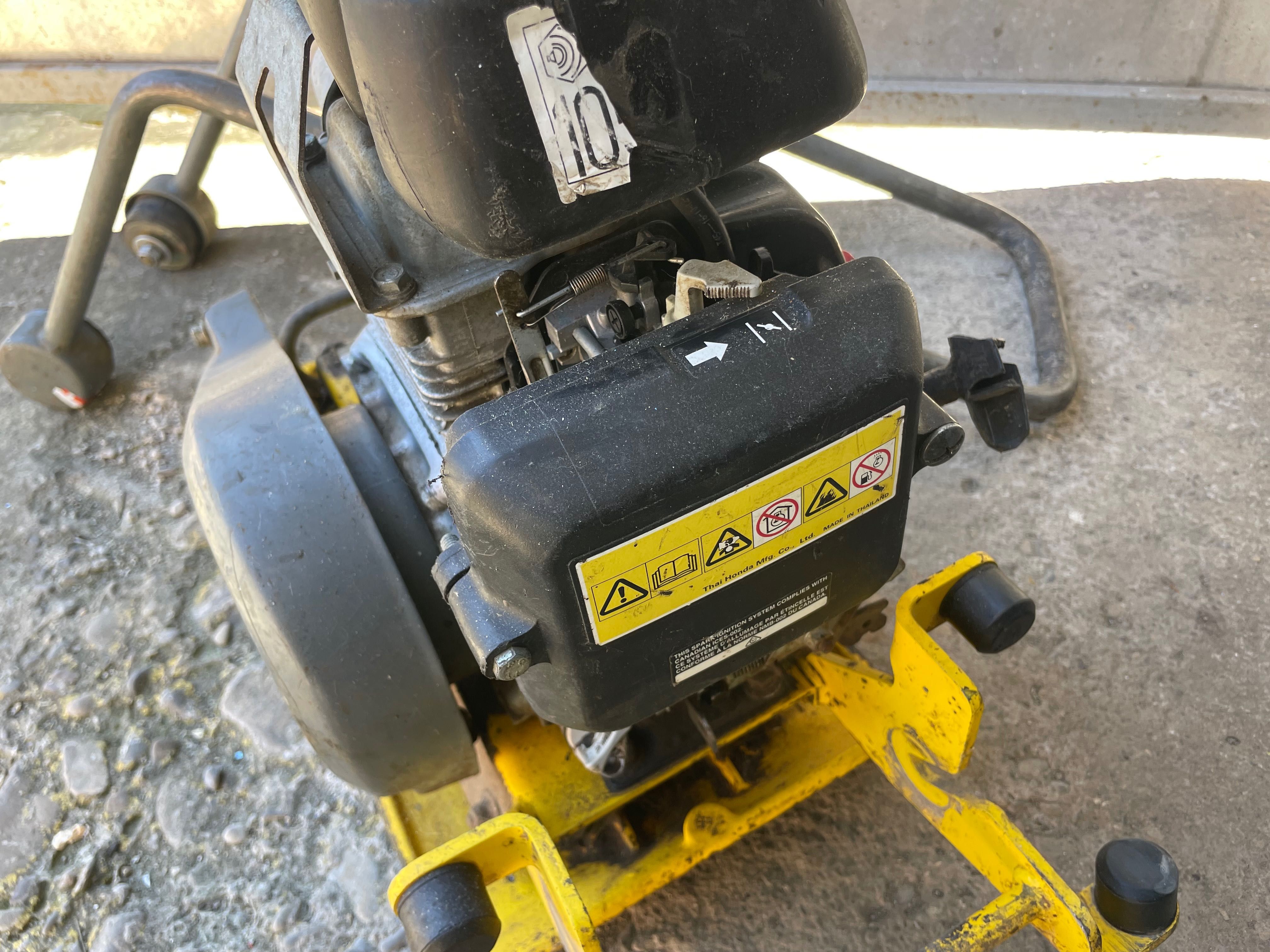 Віброплита Wacker Heuson (50кг)
