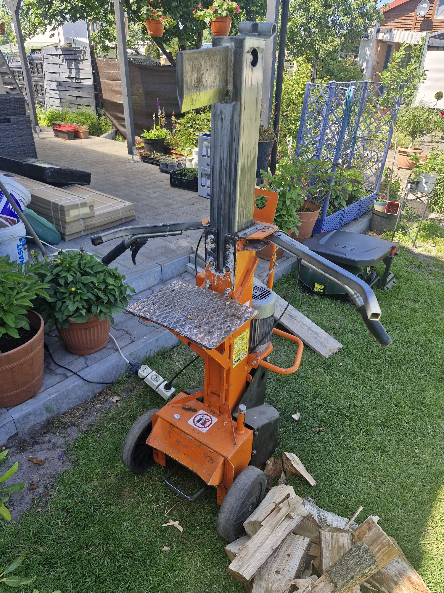 Wynajme łuparke 8 ton