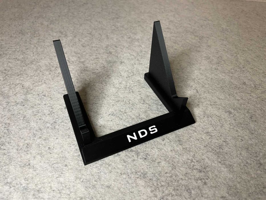 Stojak na konsole Nintendo DS/3DS czarny