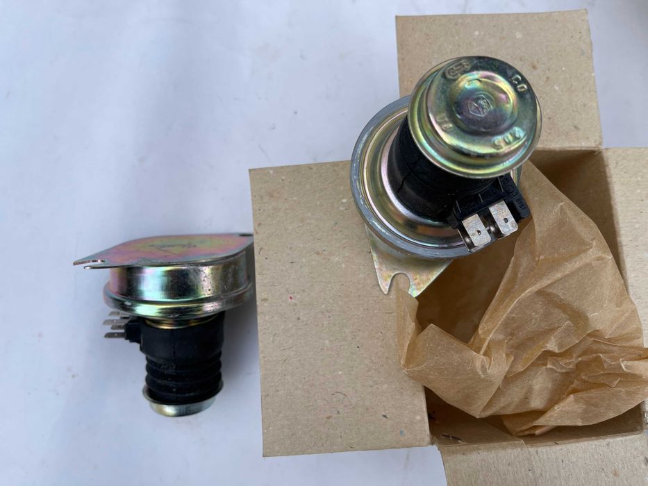 насос ваз омывателя 2103/21011