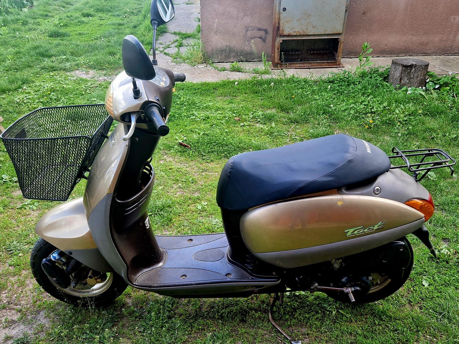 Продам Honda Tact Af51