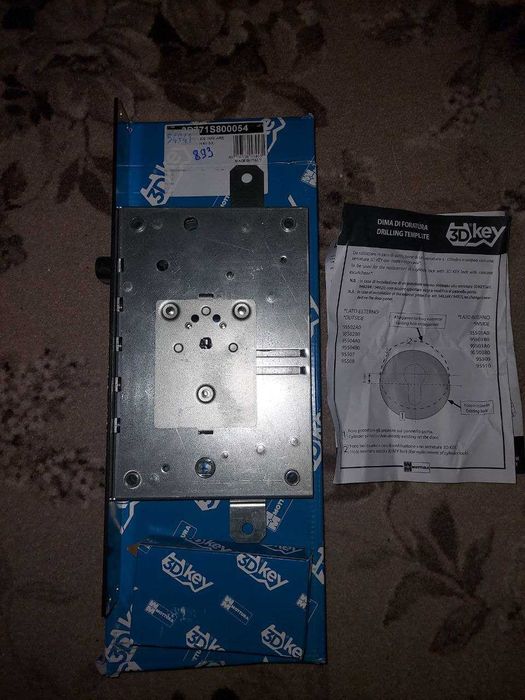 Замок Mottura 3D.771