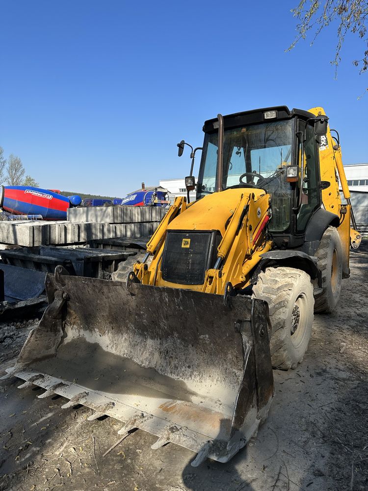 Оренда JCB. Послуги екскаватора-навантажувача