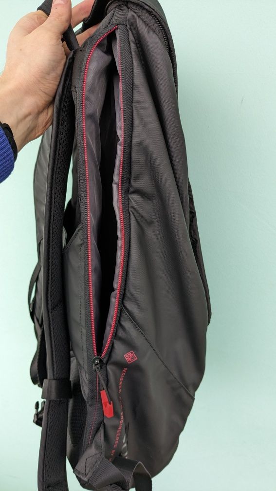 Рюкзак HP 15 Omen Transceptor Backpack Black для ноутбука