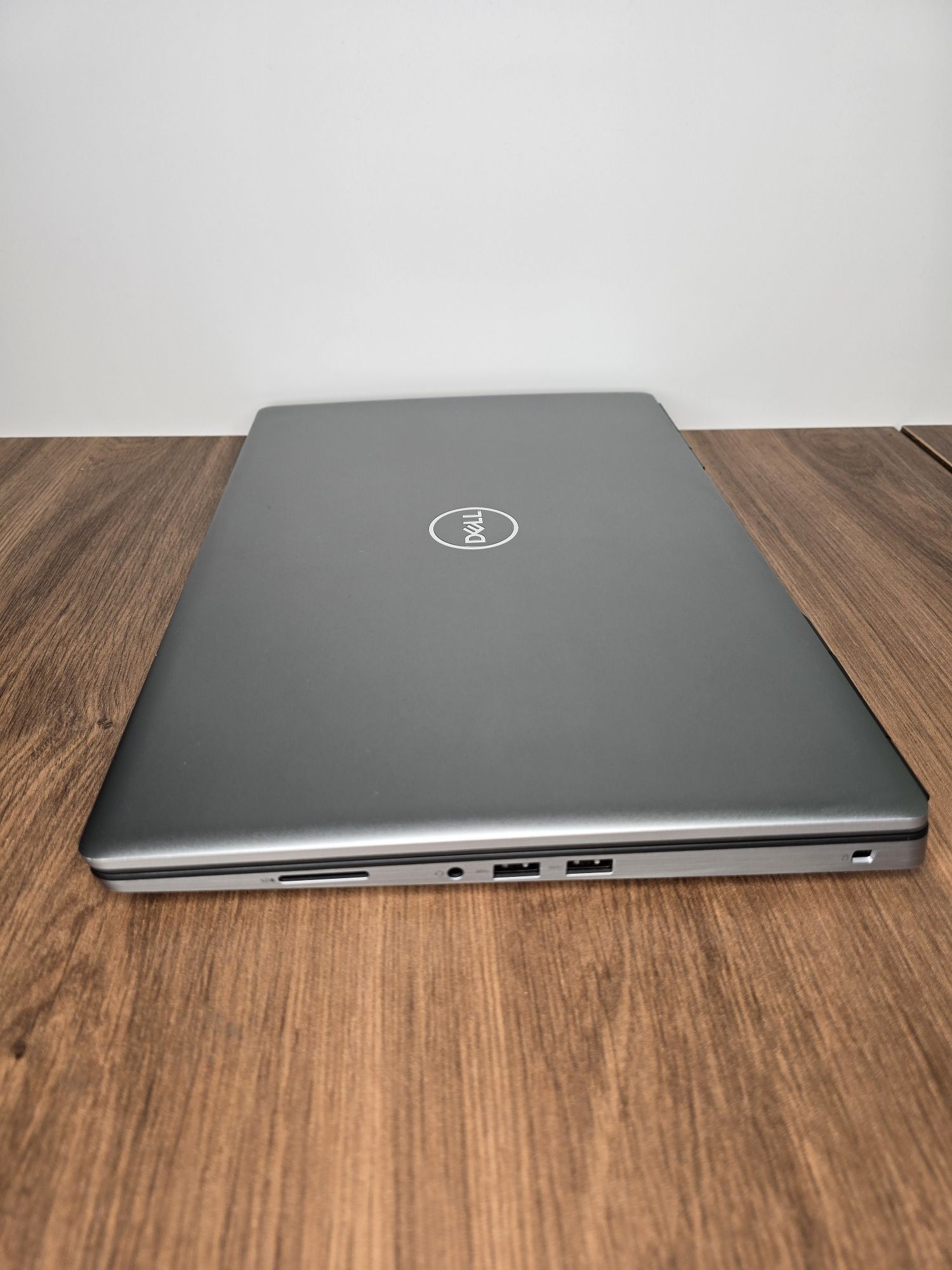 Ноутбук Dell Precision 7550 15.6 IPS сенсор T1000/ I7-10850H/16gb