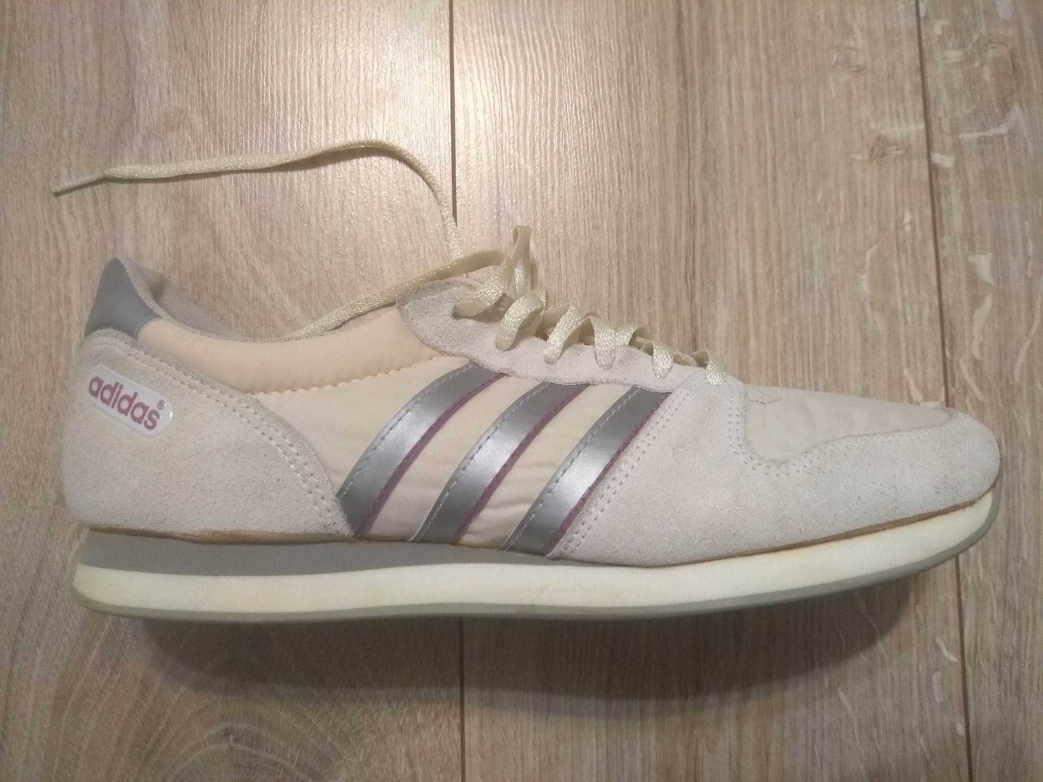 Adidas vintage shoes made in Korea  HOT RARE size 10,5