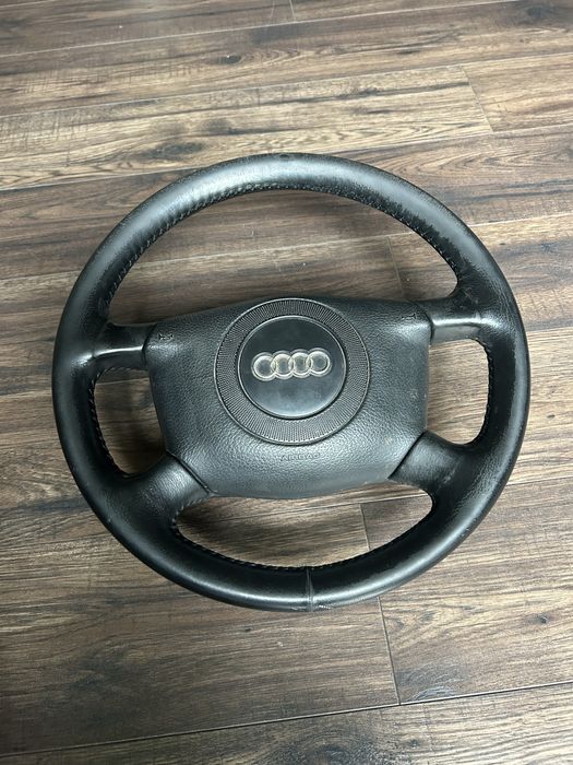 Kierownica audi (wymiana lub sprzedaz)